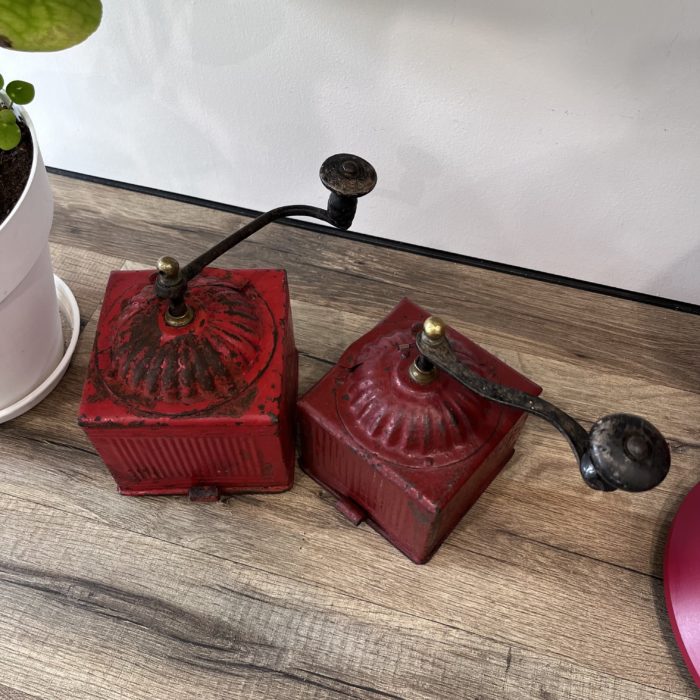 moulin cafe poivre metal rouge decoration vintage brocante ligne clemence