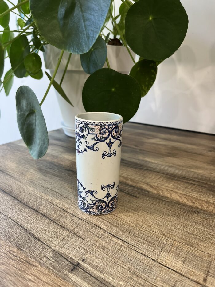 Petit vase Gien bleu et blanc