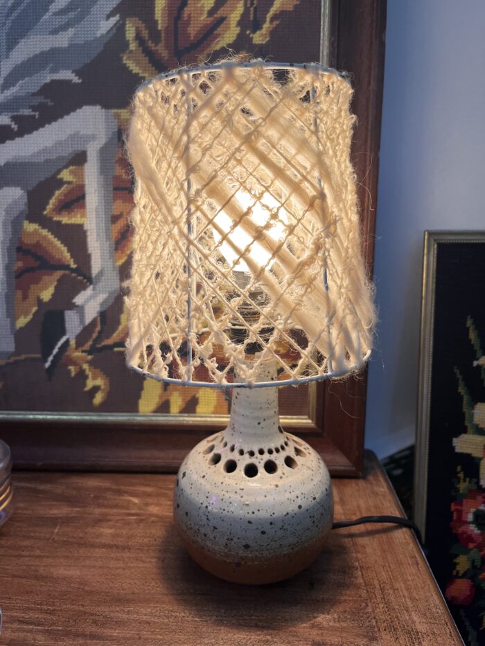 Lampe scandinave vintage en céramique et laine