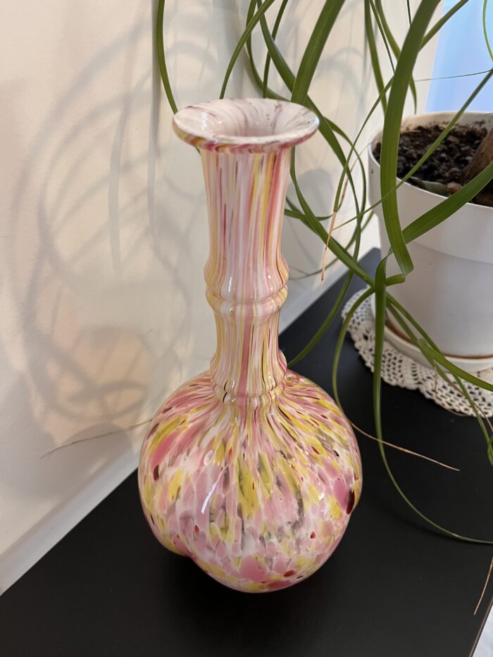 Vase en verre soufflé – Rose et jaune 🌸 – Image 2