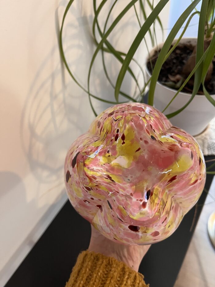 Vase en verre soufflé – Rose et jaune 🌸 – Image 7