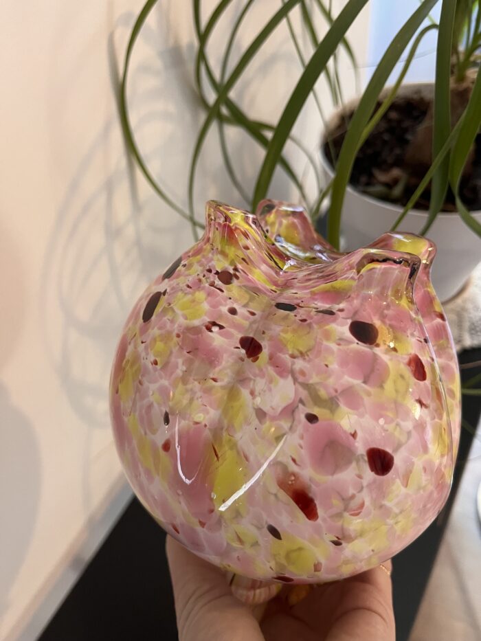 Vase en verre soufflé – Rose et jaune 🌸 – Image 6