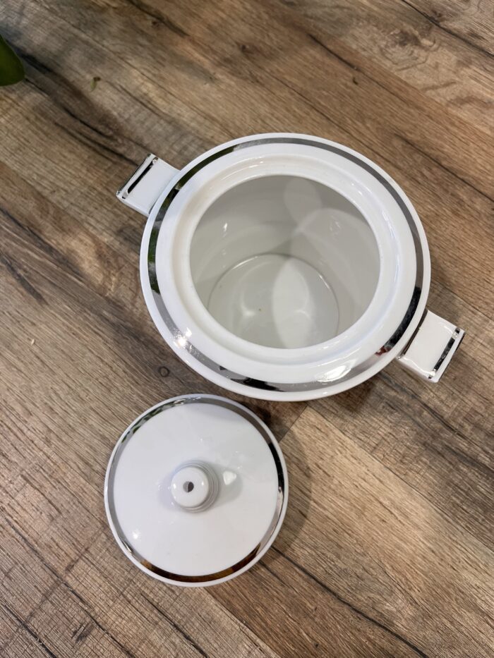 Pot à sucre en porcelaine blanche et liseré argenté – Image 2