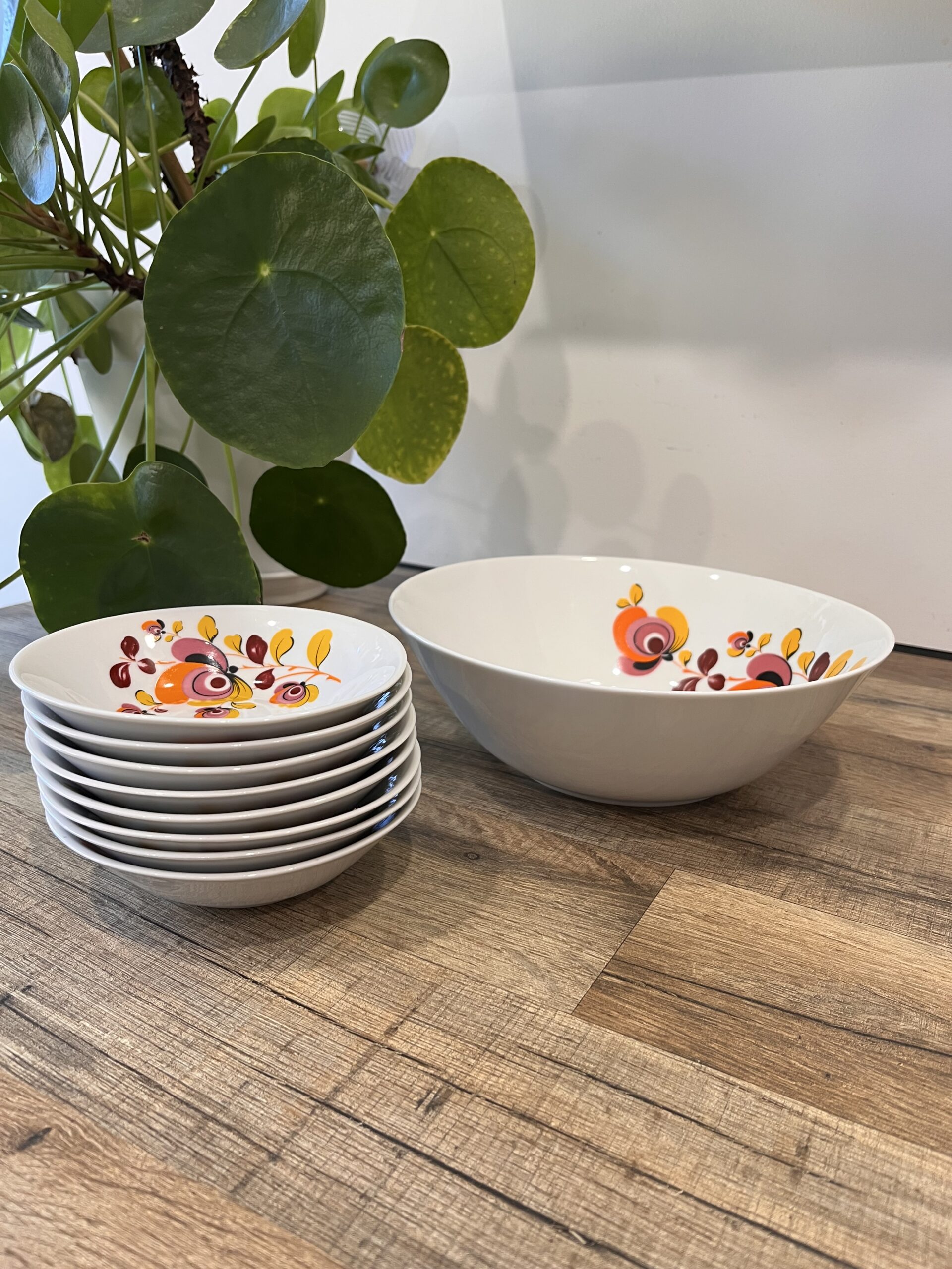 Ensemble plat creux et 8 ramequins motifs floraux 🍂🌸 – Image 3