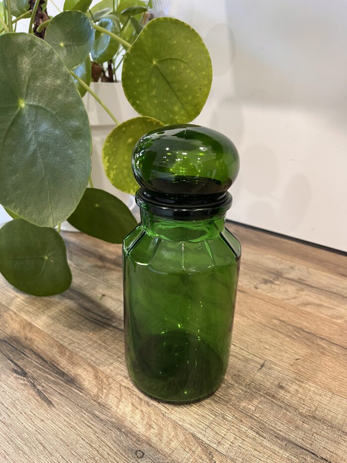 Bouteille en verre vert de pharmacie - Style vintage et authentique 🍃