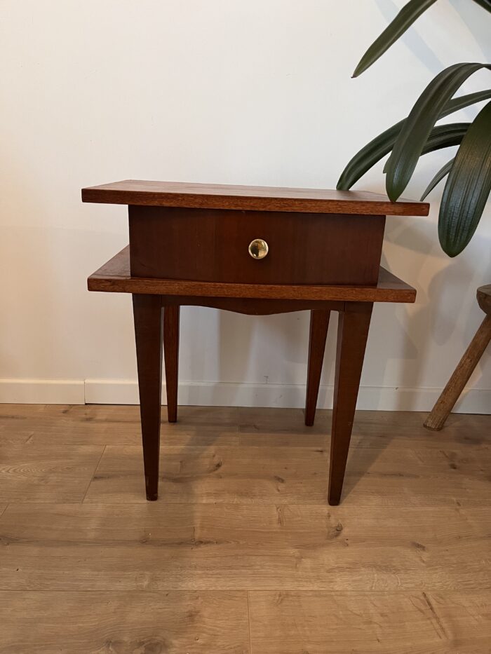 Table de chevet vintage en bois ✨