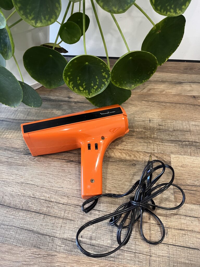Sèche-cheveux Moulinex vintage orange